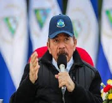 رئيس جمهورية نيكاراغوا : ترامب "فقد عقلة" وسيدمر الاستقرار والسلام العالمي وطالبه بوقف الحرب مع إيران 